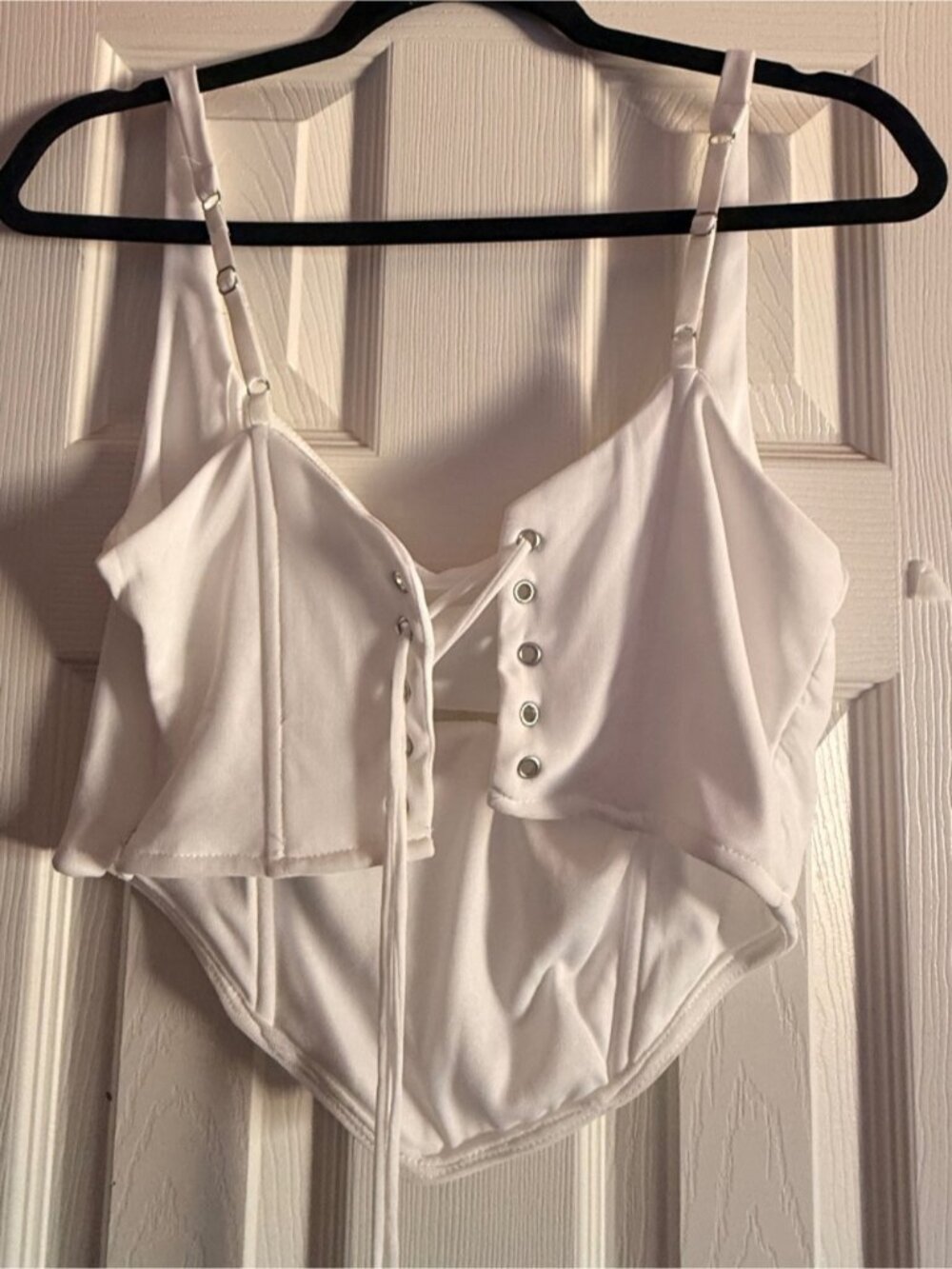 White Top - Picture 2 of 2